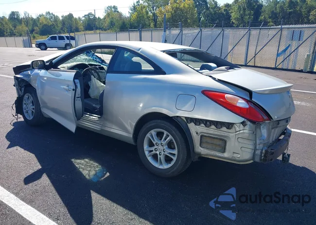 4T1CE38P24U810256: 43262689