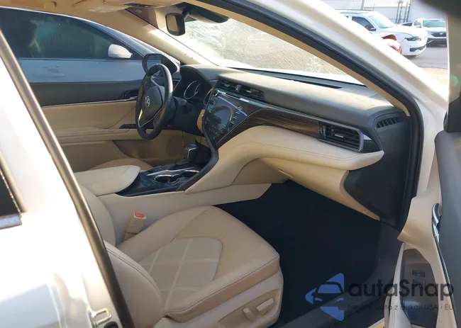 4T1B11HK3KU299282: 43262697