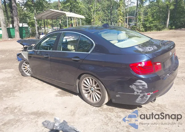 WBAFR7C51DC818807: 43262698