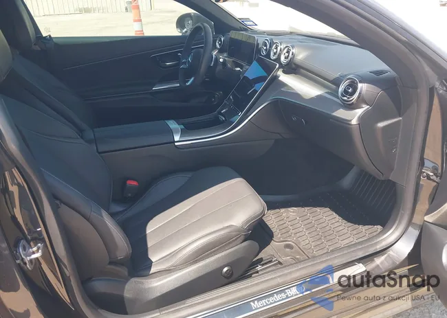 W1KMJ6BB6RF021192: 43262806