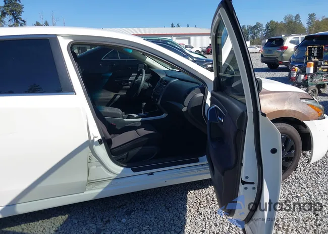 1N4AL3APXDC210429: 43262831