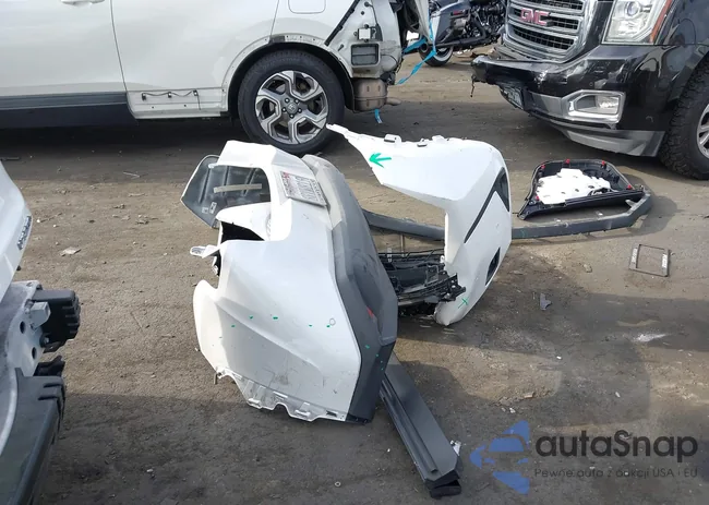 JTHL9JBH8L2031094: 43263897