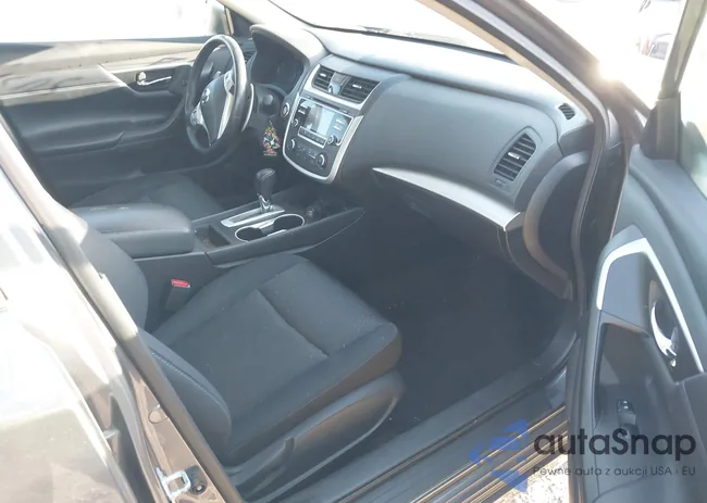 1N4AL3AP1HC111732: 43264064