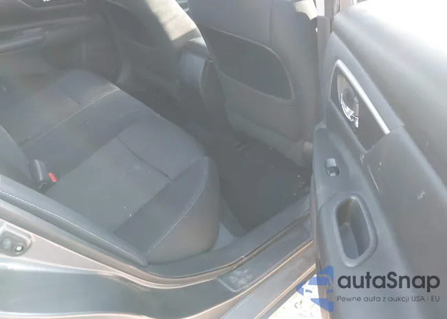 1N4AL3AP1HC111732: 43264064