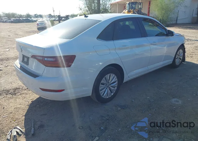 3VWC57BU2KM082379: 43263466