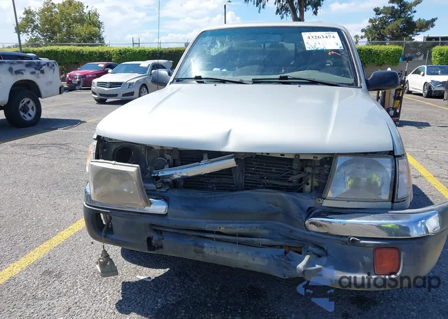 4TAVL52N3YZ668008: 43263474