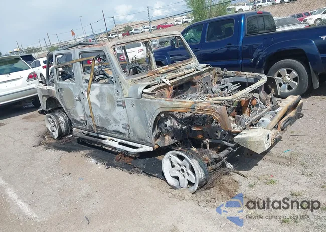 1C4BJWEG3FL620377: 43263668