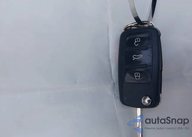 3VWF17AT0FM648031: 43263734