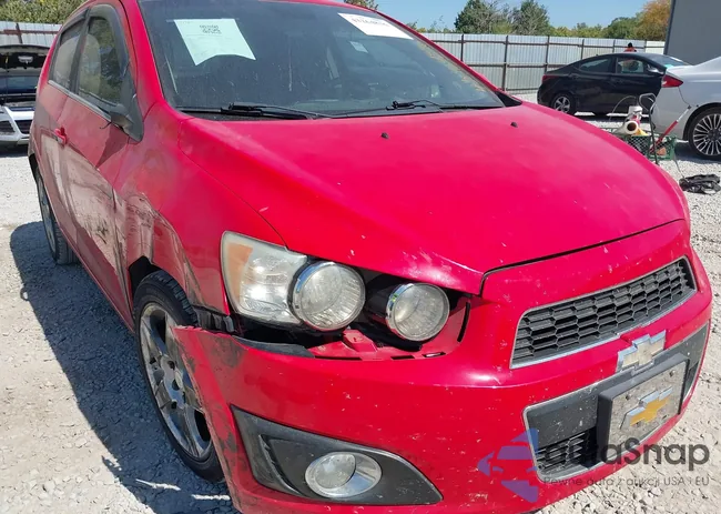 1G1JE6SBXF4103136: 43264836