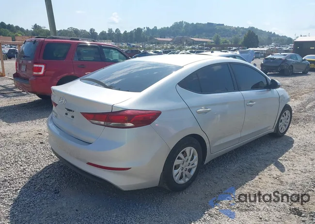 5NPD74LF0JH353704: 43264874