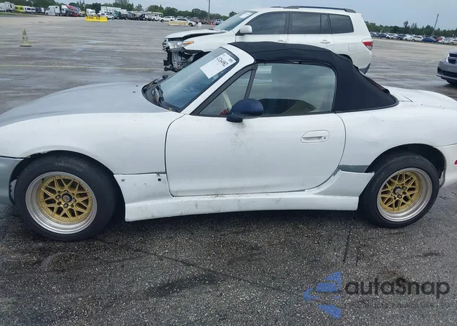 JM1NB353XX0126896: 43264982