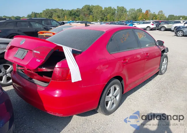 3VW3L7AJ0CM421199: 43265018