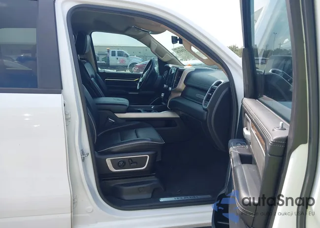 1C6RREJT2LN317845: 43265136