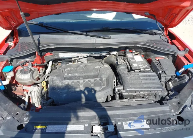 3VV2B7AX6JM176915: 43265300