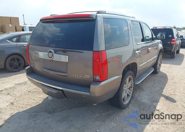 1GYS3BEF9CR307427: 43264541