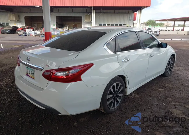 1N4AL3AP7JC163825: 43264636