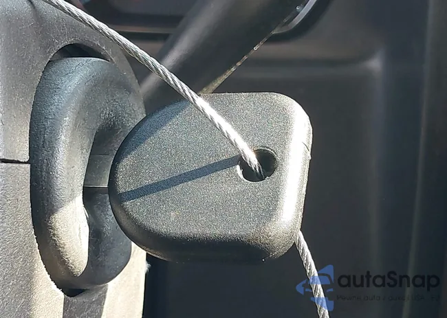 1GC1KWE89FF134804: 43264703