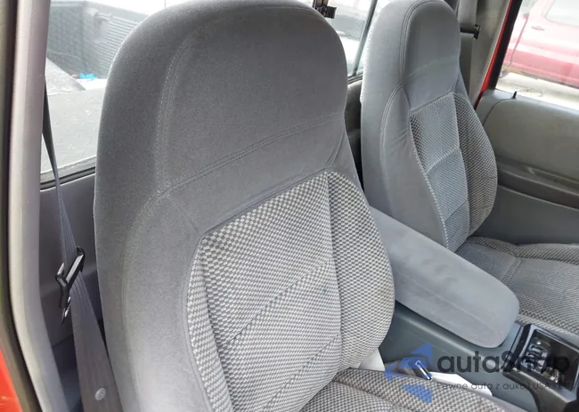 1FTCR11U0PTA18534: 43266111