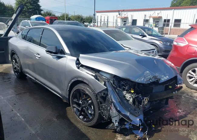 3KPFW4DC8SE085863: 43266115