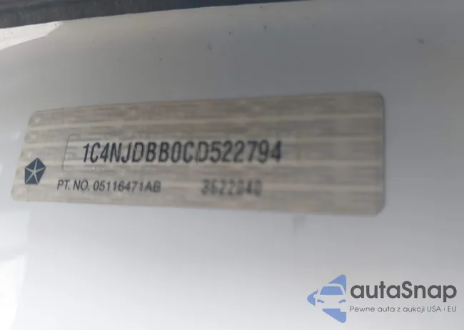 1C4NJDBB0CD522794: 43266147