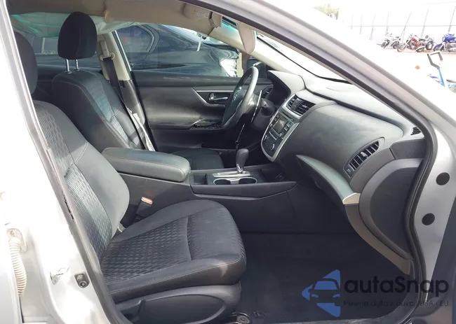 1N4AL3AP1JC151850: 43266189