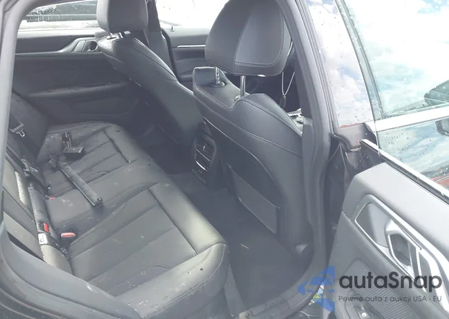 WBY43AW03RFT30343: 43266329