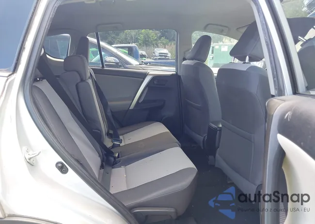 2T3BFREV5EW211195: 43266358