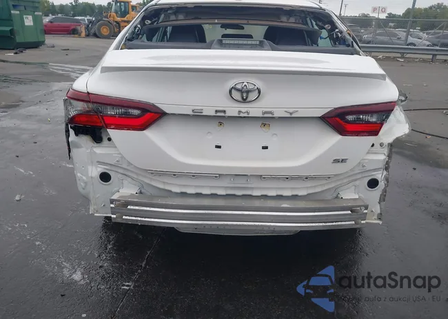 4T1G11AK5NU624437: 43265425