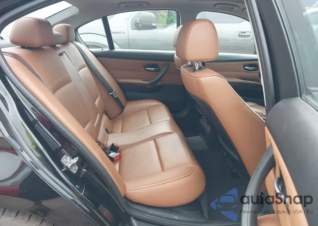 WBAPK5G55BNN30801: 43265468