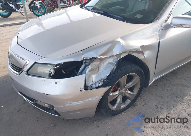 19UUA9F56DA004805: 43265581