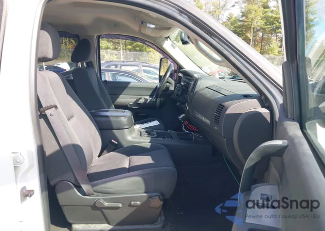 1GCHK23K18F159835: 43265666