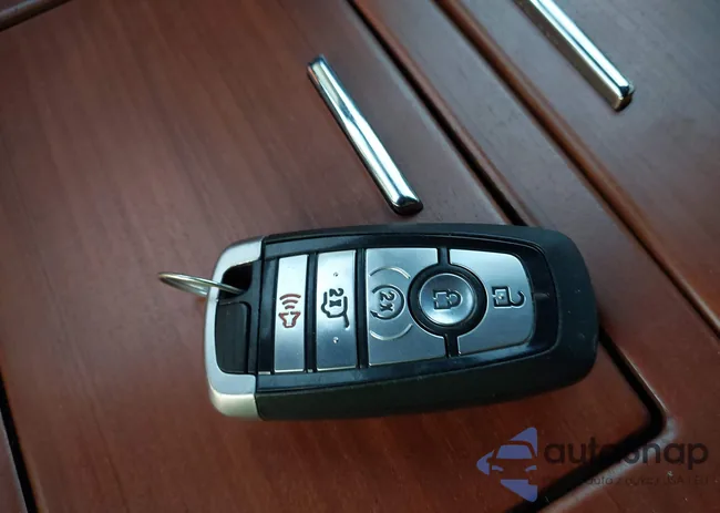 5LMJJ2KT9LEL10314: 43265703