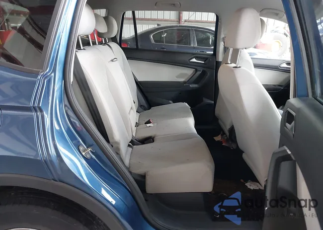 3VV0B7AX5JM059494: 43265718