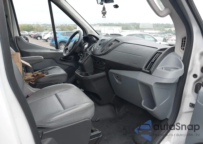 1FTYR2CM7KKA73943: 43265731