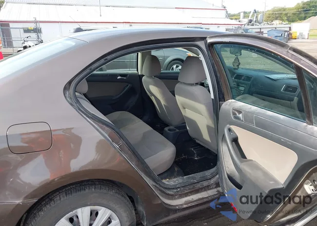 3VW1K7AJ5CM363682: 43265768