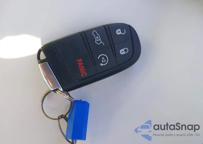 1C4RJFBG2FC762528: 43265794