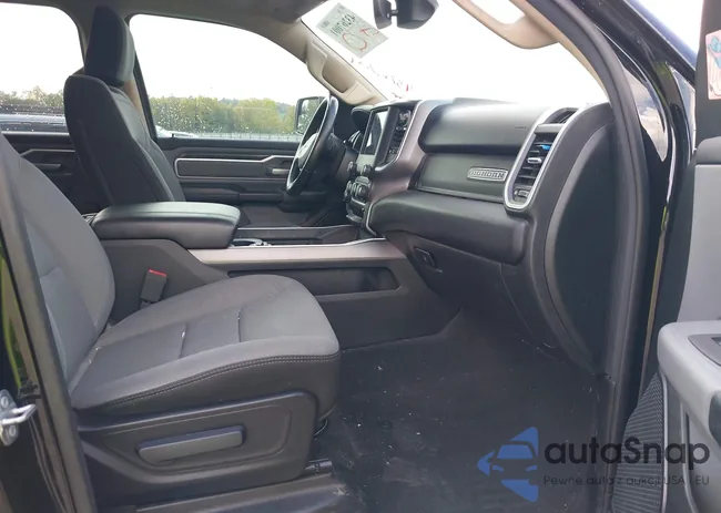 1C6SRFBT7LN375553: 43267001