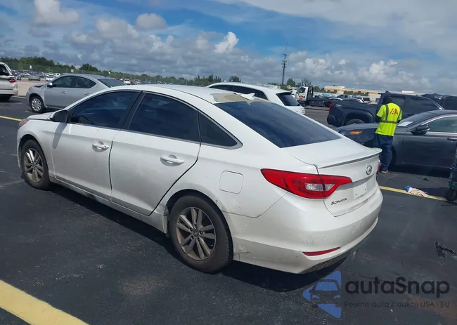 5NPE24AF1FH122081: 43266521