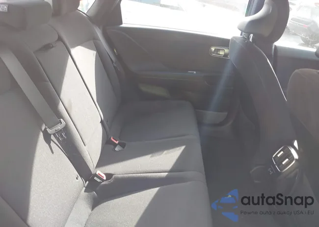 KMHM24AA1RA077151: 43266568