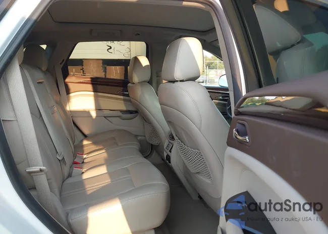 3GYFNDE33GS581254: 43266614