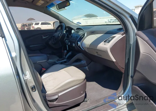 KM8JU3AG9EU797821: 43266617