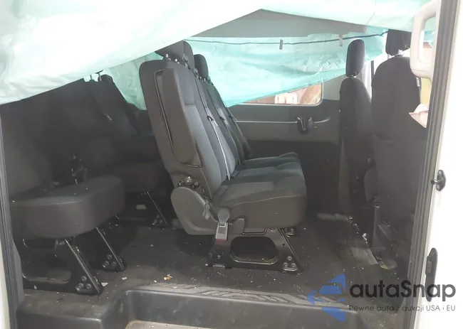 1FBAX2C8XLKA24462: 43266751