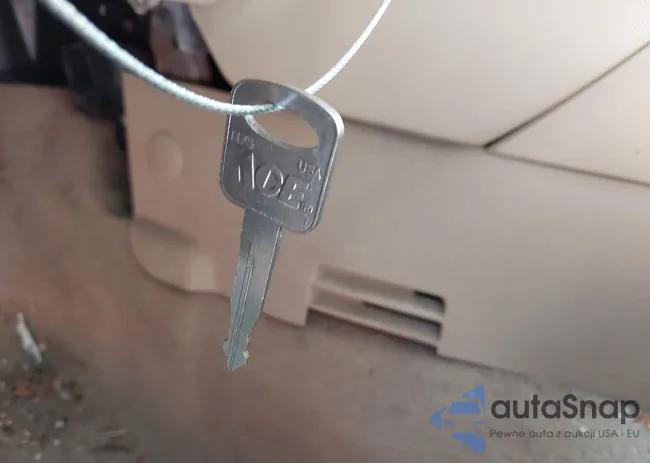 1FMEU73E96UA18178: 43268120