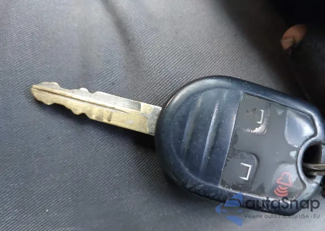 1FT7X2A61EEB50931: 43268146