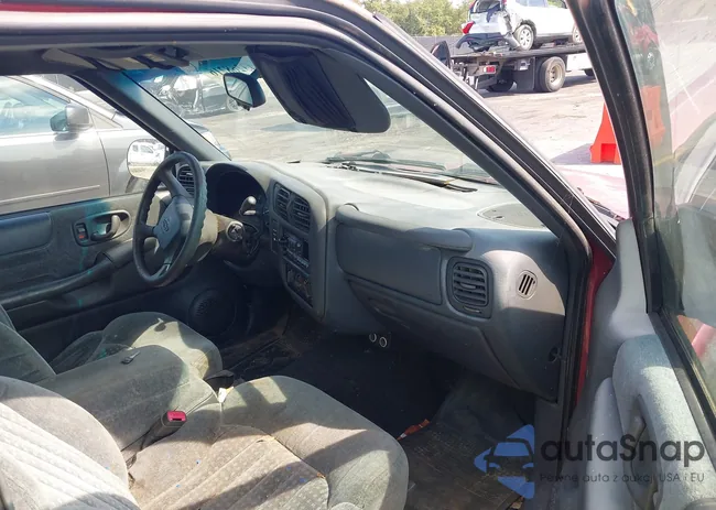 1GCCS1950Y8305927: 43268216