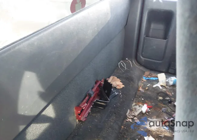 1GCCS1950Y8305927: 43268216