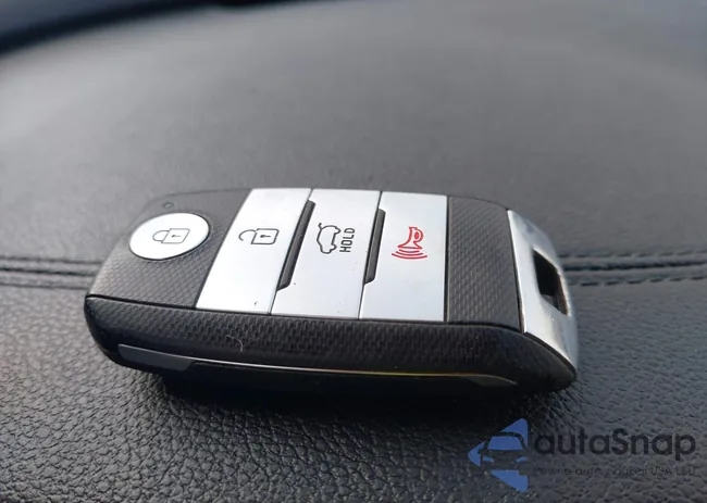 KNDPN3AC8H7237431: 43268217