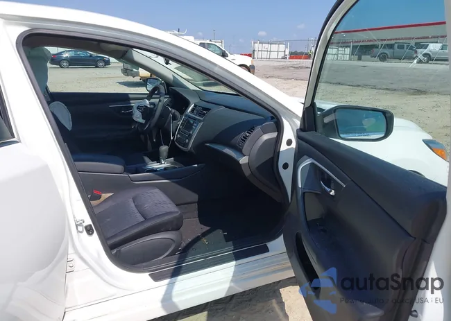 1N4AL3AP3JC128750: 43268222