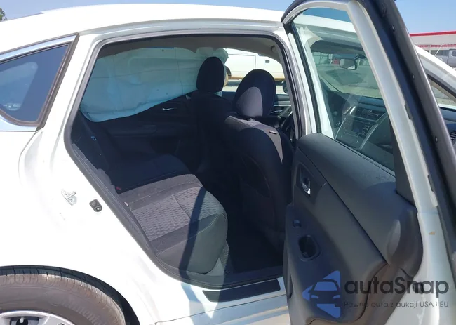 1N4AL3AP3JC128750: 43268222