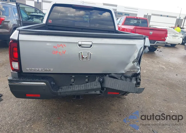 5FPYK3F79KB038194: 43268278